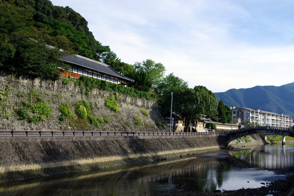 tokyo dating spots