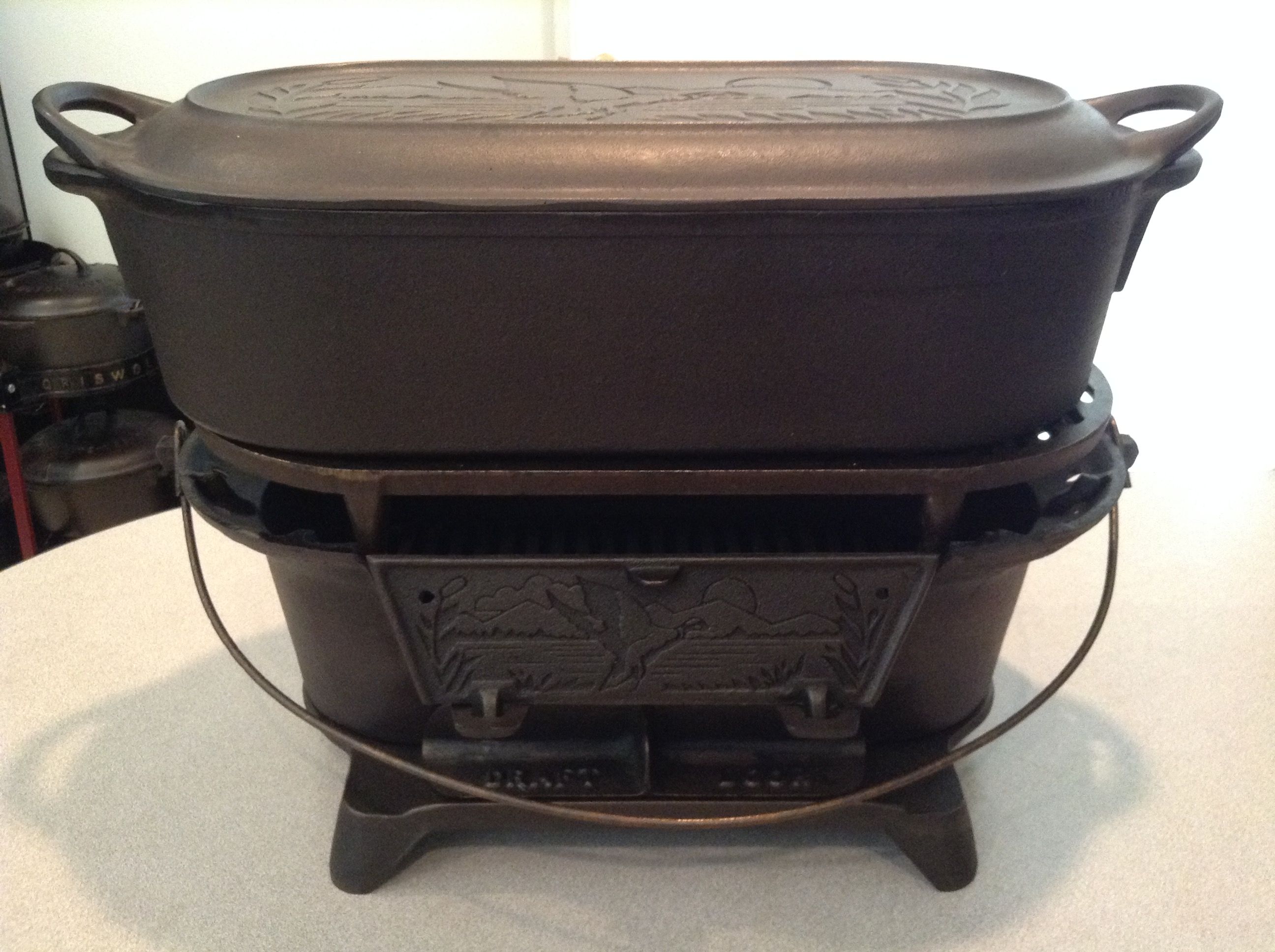 dating lodge cast iron cookware